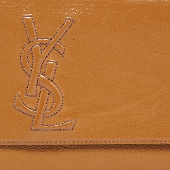 YVES SAINT LAURENT Beige Patent Leather Belle De Jour Flap Clutch - Picture 5 of 8